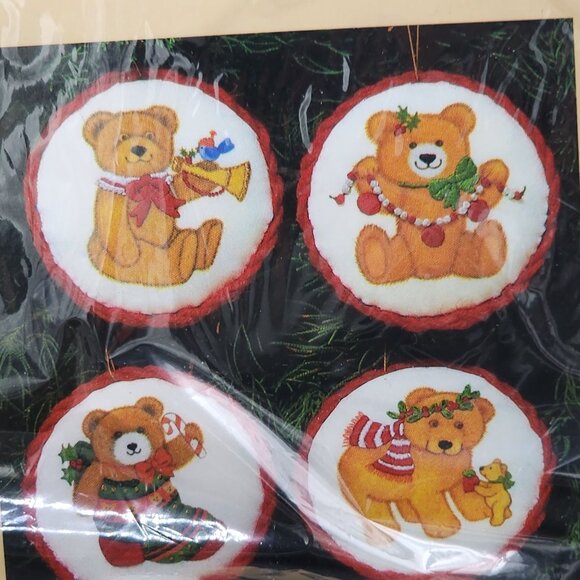 Christmas Felt Sewing Kit Teddy Ornaments by The Creative Circle Tiny Teddys #22 - Picture 1 of 7
